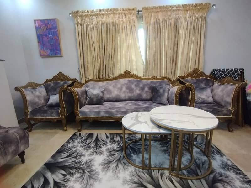 10 MARLA INDEPENDENT CORNER HOUSE WITH BASEMENT AVAILABLE FOR RENT IN DHA PHASE 5 BLOCK -K 10