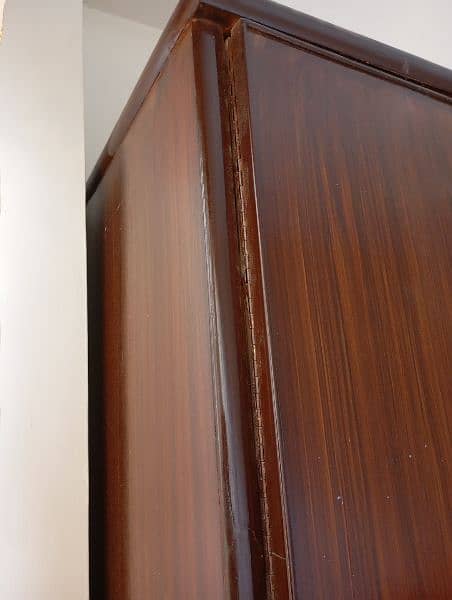 wooden 3 doors Almari newly polished 10