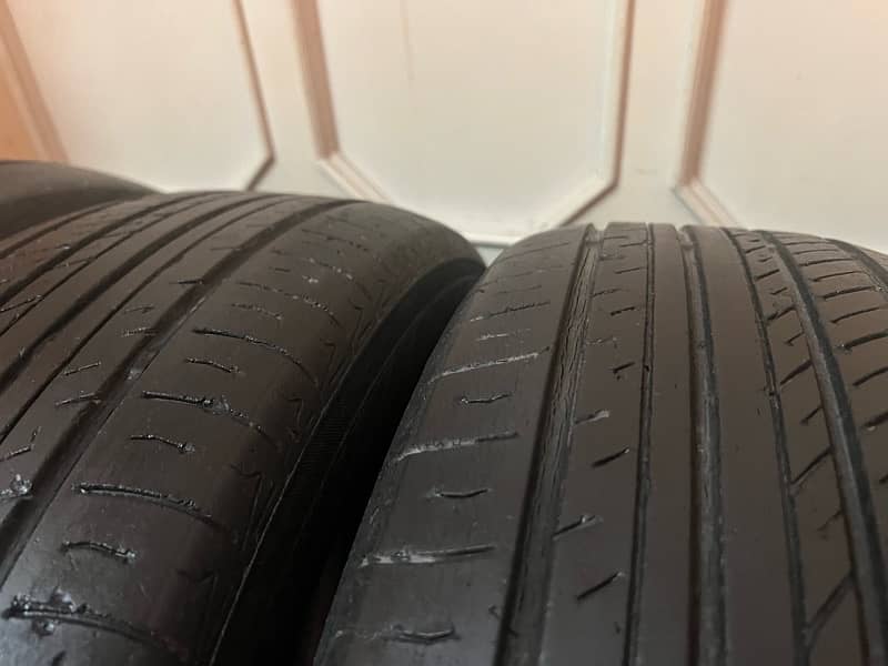 Yokoham used tyre | 205/60/R16 | Honda Brv | civic | Grande | Altis | 3