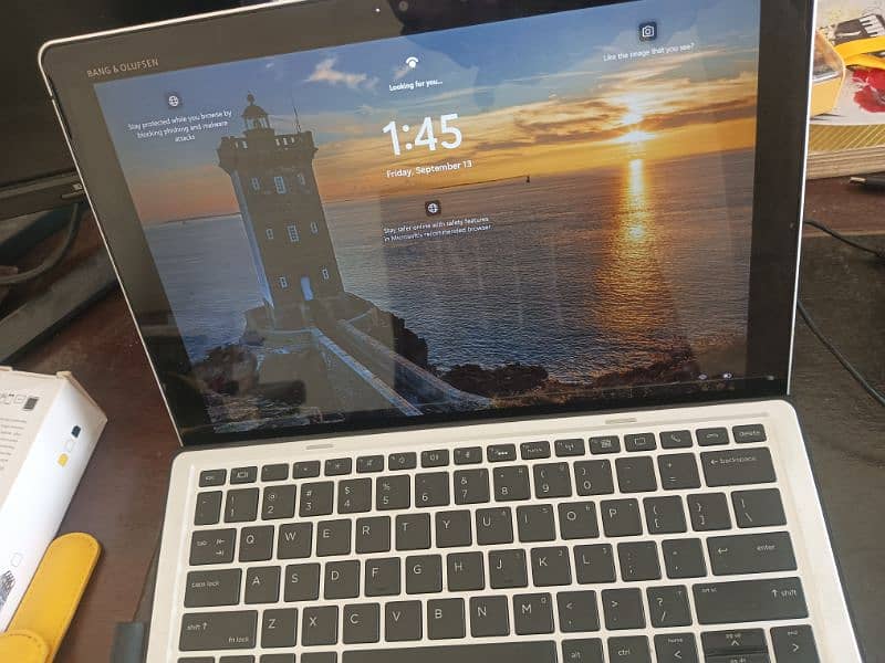 hp Laptop X2 Elite Touch Face ID Working 100% 1