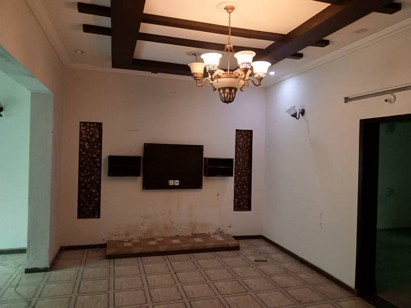 JODISNAL colony black c 10 MARLA house for Rent 5 bedroom daring room daibal kitchen daibal unit nizd 5