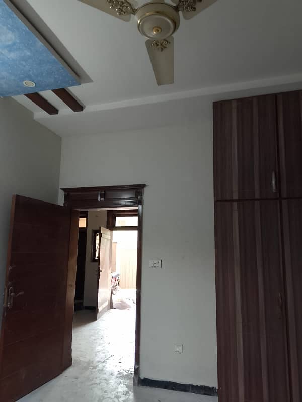 Johar Town Phase 2 Block L 5 MARLA LOWEER Portion 1 Bedroom Daring Room Kitchen Garage 5