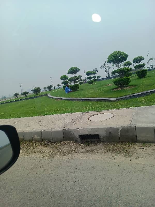 DHA Lahore Phase 5 A block 37 Marla plot for sale at supreme location 10