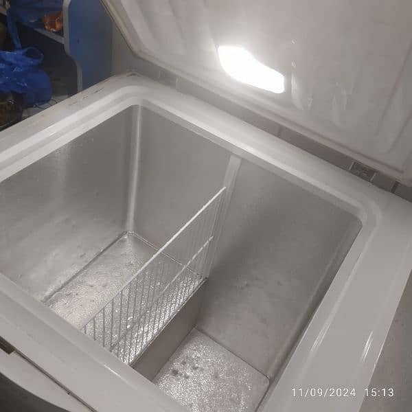 Deep freezer 16