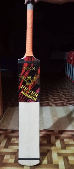 TOP QUALITY TAPE BALL BAT