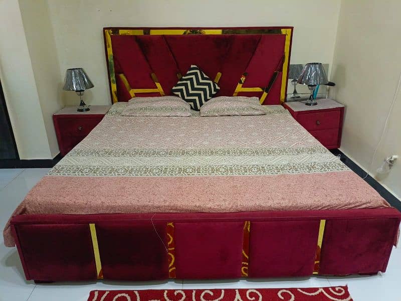 kushan double bed for sell with sides table and dressing table red 4