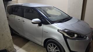 Toyota Sienta 2018