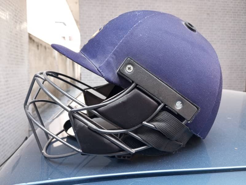 Cricket Helmet A1 condition 2