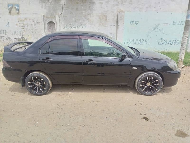 Mitsubishi Lancer 2007 4