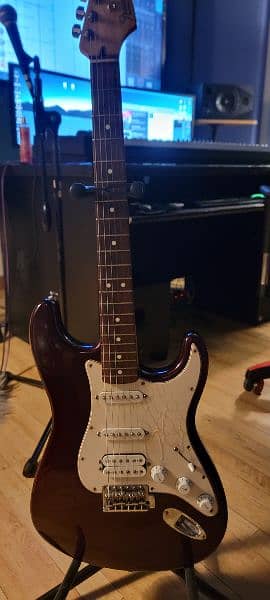 Fender Mexican hss stratocaster 6