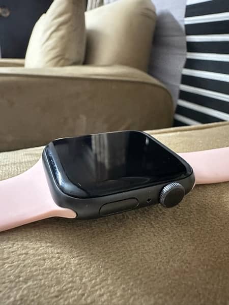 apple watch series 5 GPS 3