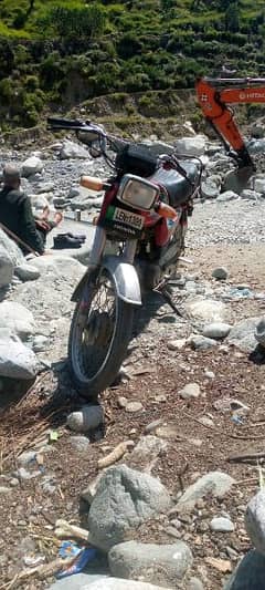 Honda CD70 10 by 9 condition tainke change hai