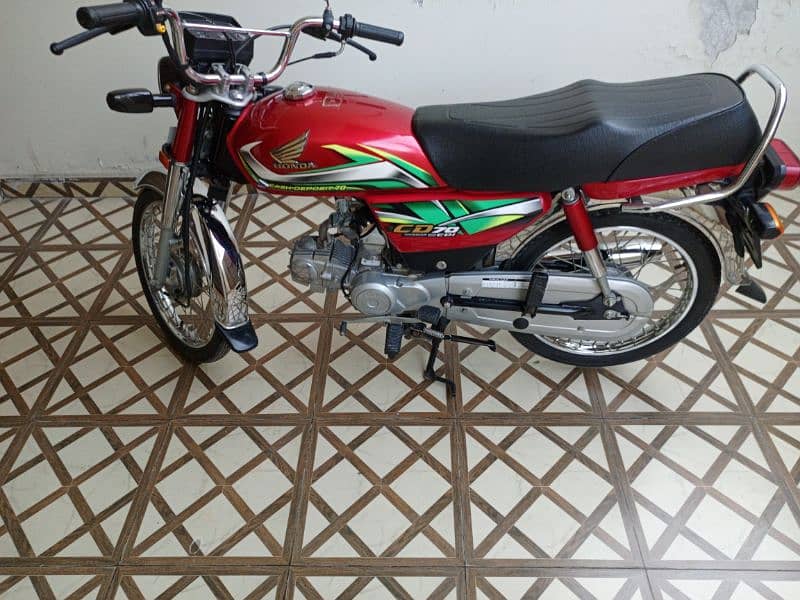 Honda CD 70, brand new bike just like in showrom condition,first owner 0