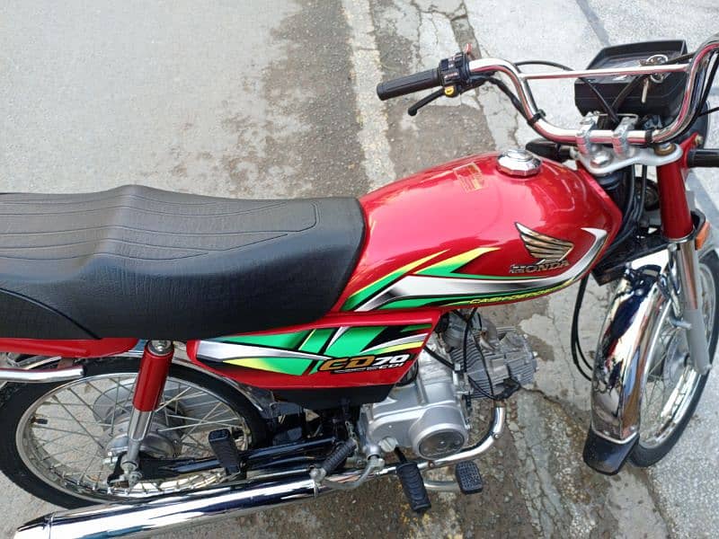 Honda CD 70, brand new bike just like in showrom condition,first owner 2