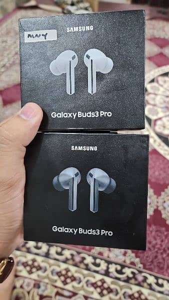 Galaxy Buds 3 Pro 0