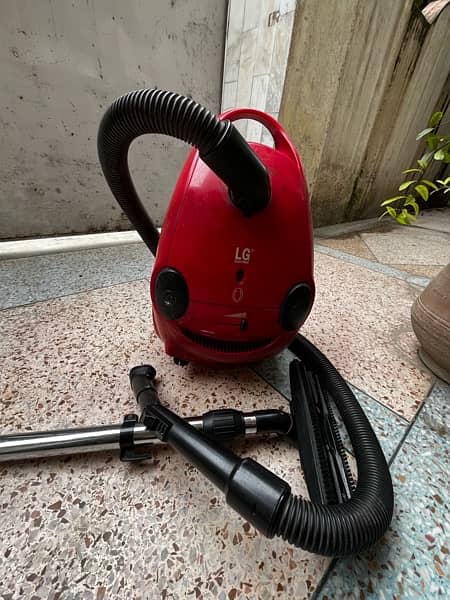 Vacuume Cleaner 5