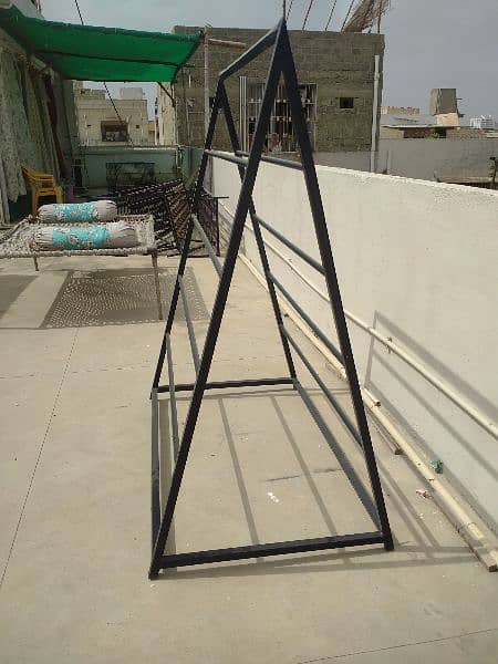 cloth iron stand 1