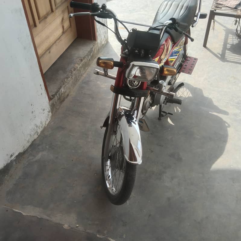 Honda CD 70 2021 7