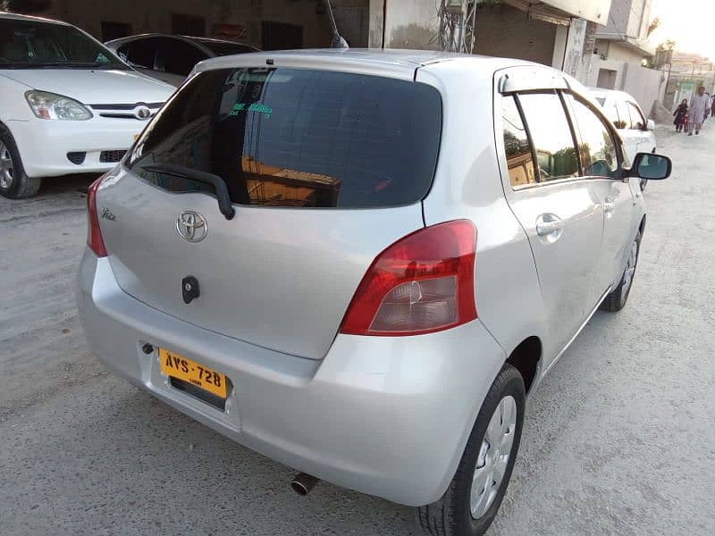 Toyota Vitz 2006 1