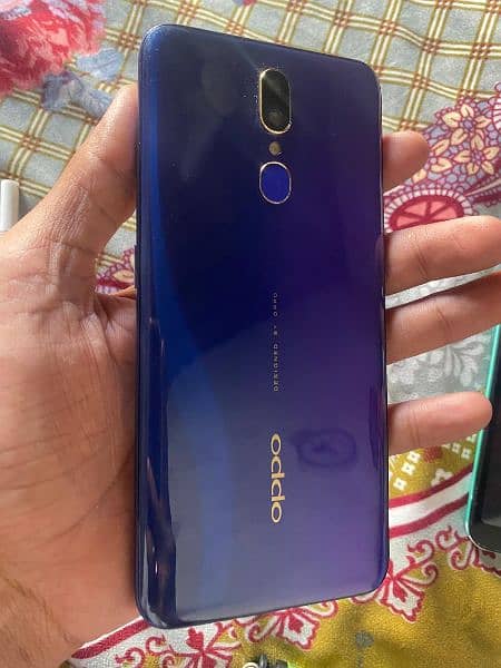 oppo F11  8/256gb 1