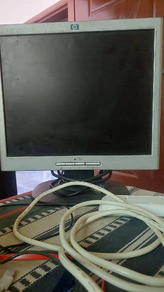 Core 2 Du Complete System With Hp Lcd, Dell Mouse, lenovo keyboard 3