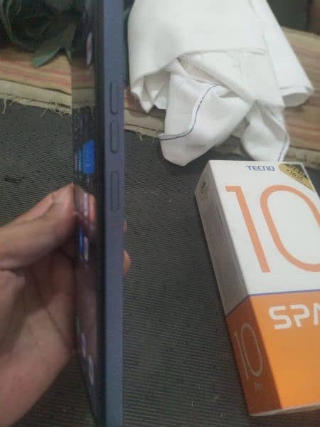 Tecno spark10 pro 6