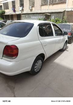 Toyota Platz 2005