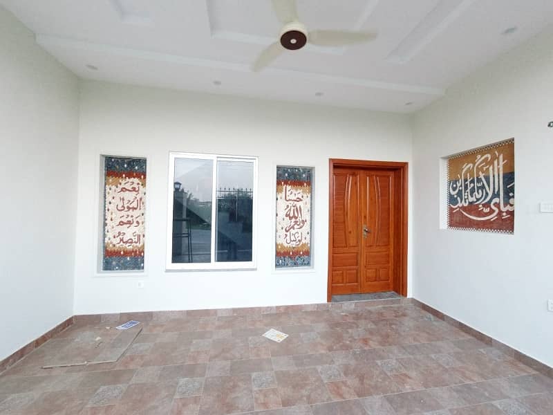 8 Marla Double Unit House Available. For Sale in Gulshan e Sehat E-18. In Block B Islamabad. 1