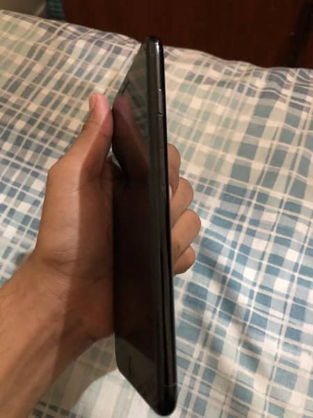 Iphone 7plus 256gb Pta Approved 2