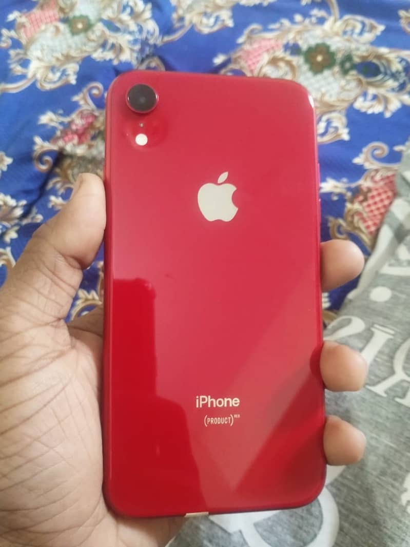 iPhone XR 9