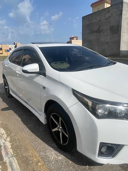 Toyota Altis Grande 2014 5