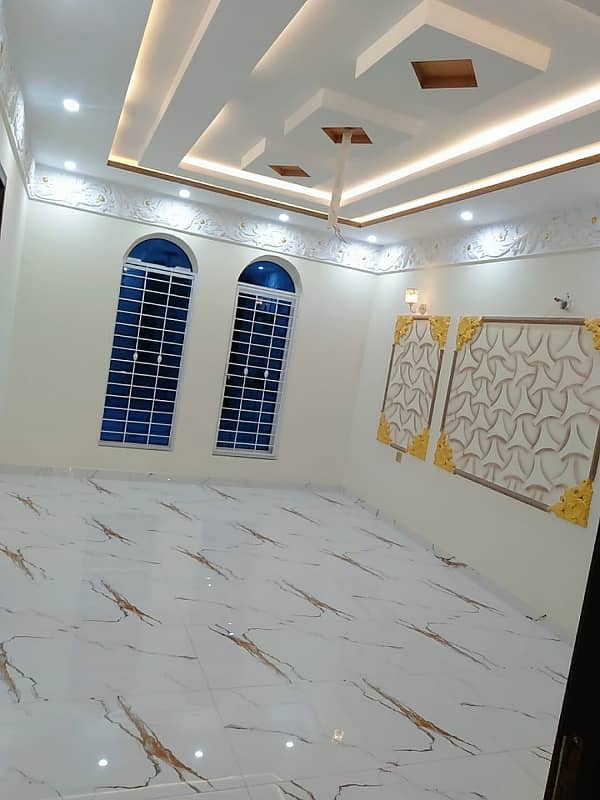 Vip beautiful 12 marla lower portion is available for rent in sabzazar lhr 3