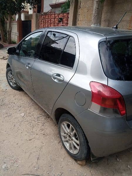 Toyota Vitz 2008 3