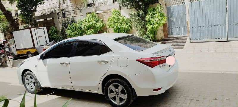 Toyota Corolla Altis 2016 11