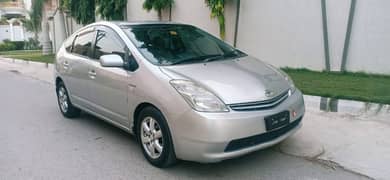 Toyota Prius 2010. . . . 14 regestor