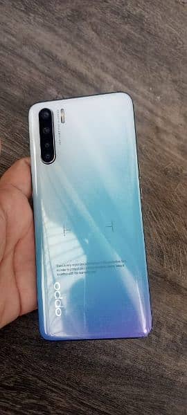 oppo f15 8/256 2