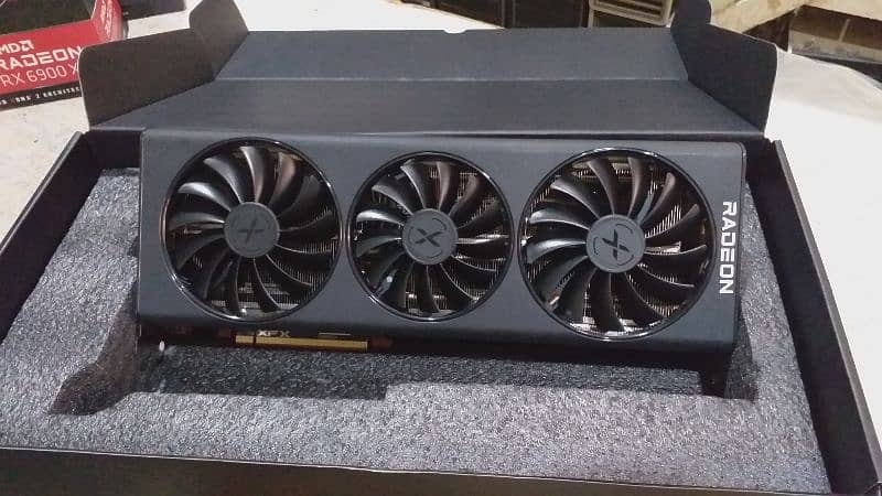 XFX Radeon RX-6900XT 16gb GDDR6 4K-UHD 0