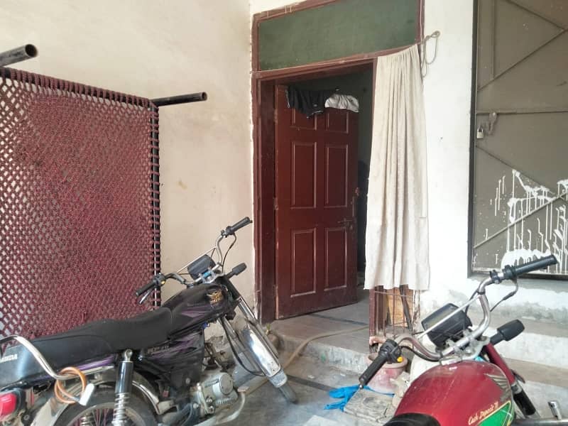 3.5 Marla Double Storey House For Sale In Sheraz Town Near College Road 3