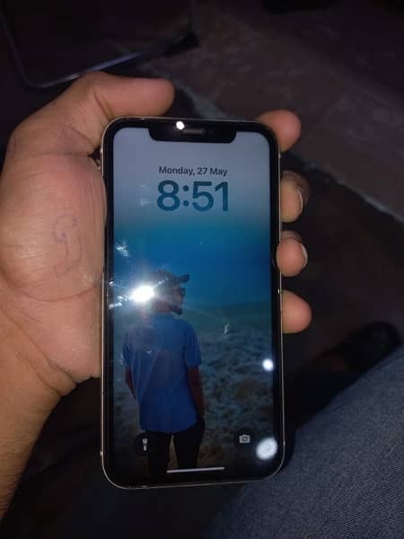 iPhone 11 factory unlock 1