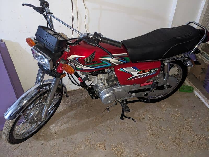 Honda CG 125 2023 Karachi Number 3