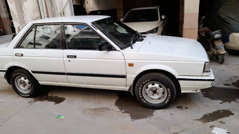 Nissan Sunny 1988 2