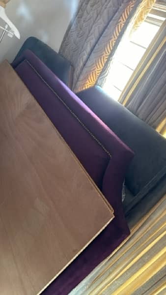 2 double bedsfor Sale with side tables 0