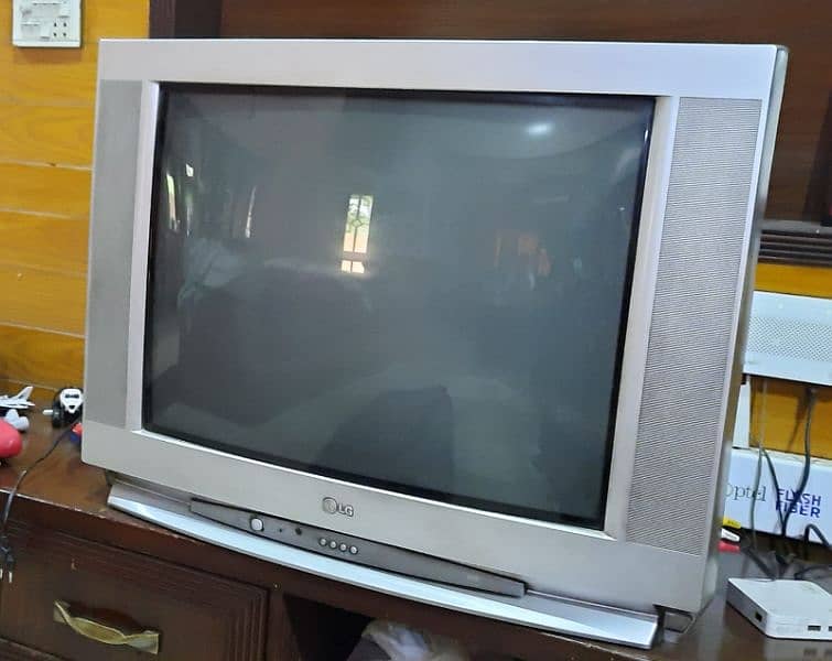 34 Inch TV | Excellent Condition | Affordable Price 5