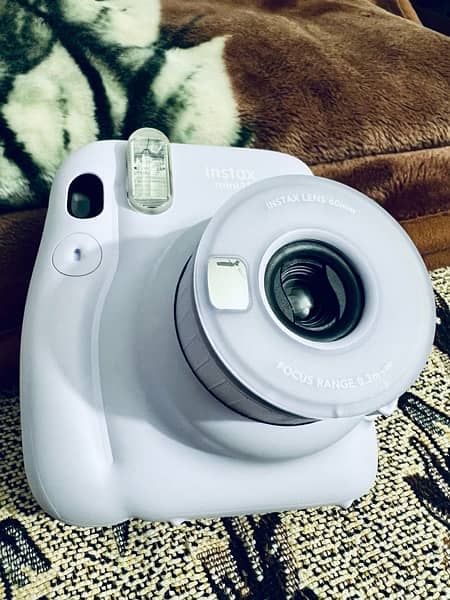 Intax mini 11 instant camera with all accessories 3