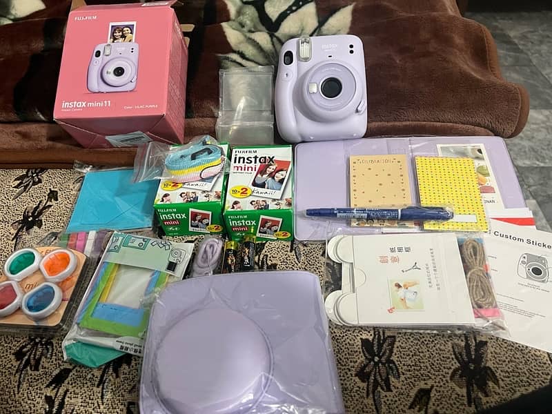 Intax mini 11 instant camera with all accessories 5