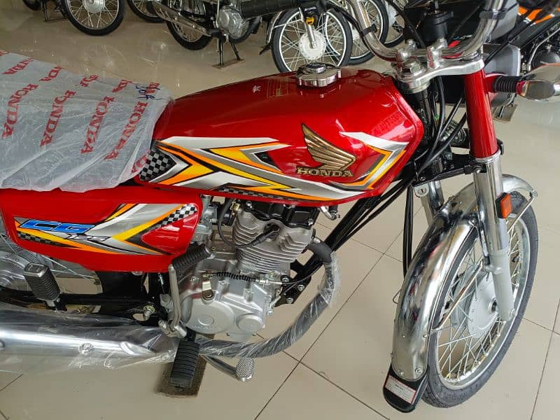 Honda CG 125 2025 Model 1