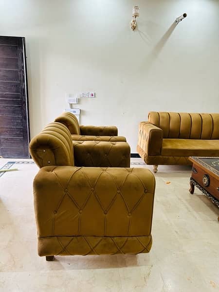 5 Seater Sofa 4