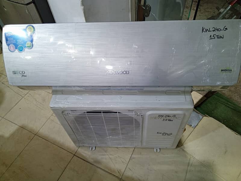 KEnwood 1.5 ton dc inverter Kw240G (0306=4462/443) Lavish seet 1