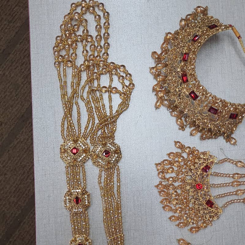 1 day used Bridal Jewelery Set for sale 1