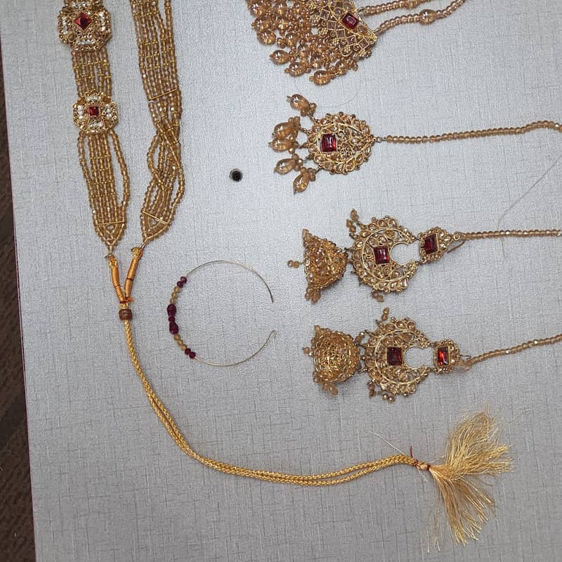 1 day used Bridal Jewelery Set for sale 3